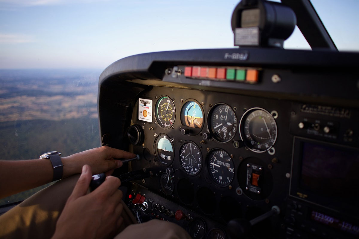 Easy Ways to Understand Pilot Course Prices